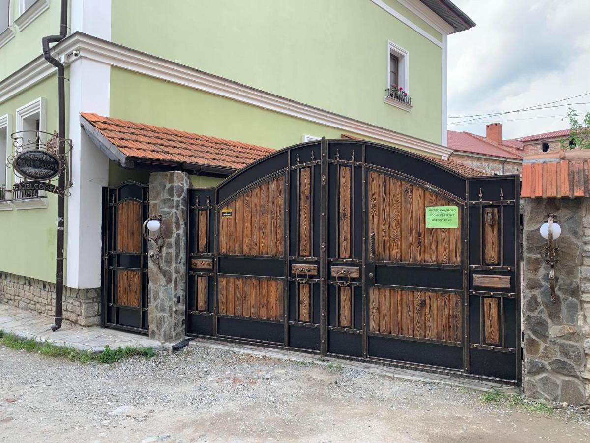 فندق Гостерія"Old Town" كاميانيتس - بوديلسكيي المظهر الخارجي الصورة